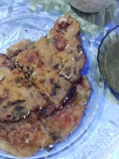 मिक्स वेज उत्तपम (Mix veg uttapam recipe in hindi) रेसिपी मुख्य फोटो