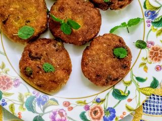 Soya chunks and Yellow Moong dal Cutlets