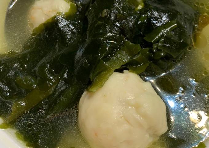 豬骨花枝丸湯食譜與作法by 水晶姊姊 Cookpad 豬骨花枝丸湯食譜與作法by 水晶姊姊 Cookpad