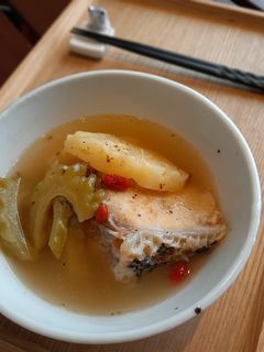 苦甘石斑魚湯 的食譜成品照片