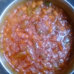 A picture of Baked beans gravy.
