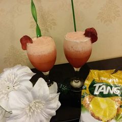 A picture of Stawberry colada.