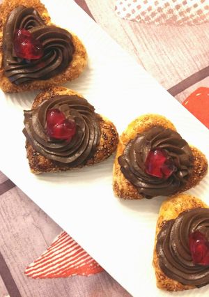 Foto di Cuori di sfoglia con crema al cioccolato