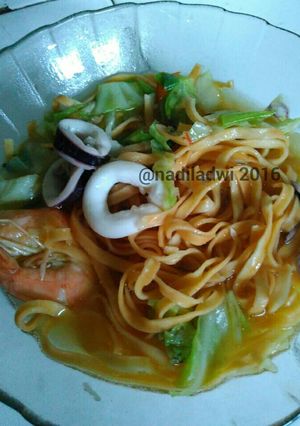 Foto resep Mi kuah seafood pedas