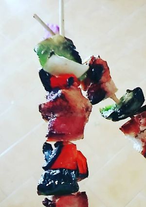 Una foto de Brochetts de pollo y panceta ahumada