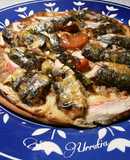 Pizza rapida de conservas de pescado y Pfefferonis