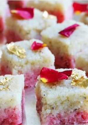A picture of Fresh Rose Coconut 🥥 Burfi.