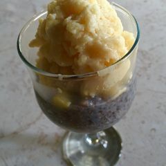 A picture of Barbadine Ice Cream and Chia Seeds.