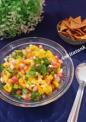 A picture of Kesar mango salsa.