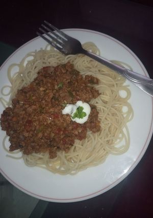 A picture of Spaghetti bolognese.