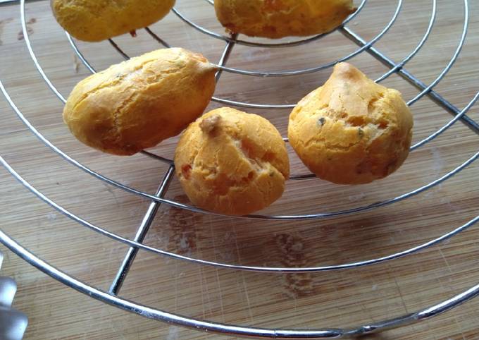 Gougères tomate parmesan