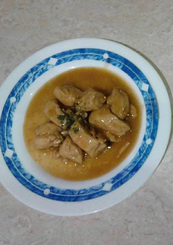 Una foto de Pollo al cava