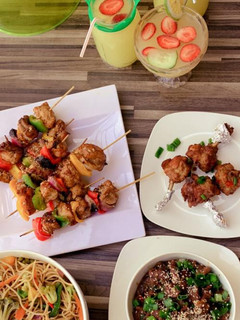 A picture of Shish Tawook.