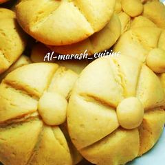 A picture of Butter cookies.