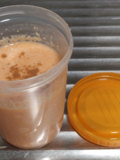 Una foto de Dip dulce light de zanahoria y manzana con canela (sin azúcar)