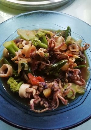 Foto resep Cah brokoli cumi