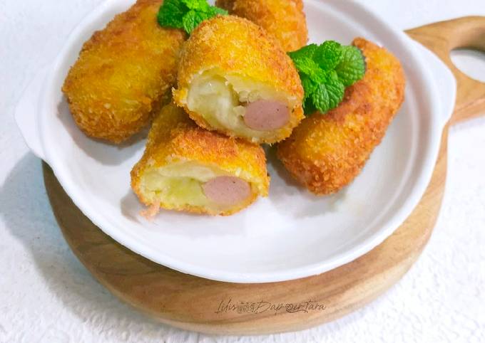 Resep Kroket Kentang isi Sosis mozarella Resep Kroket Kentang isi Sosis mozarella