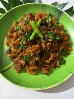 झुणका (Zunka Recipe In Marathi) रेसिपी चे मुख्य फोटो