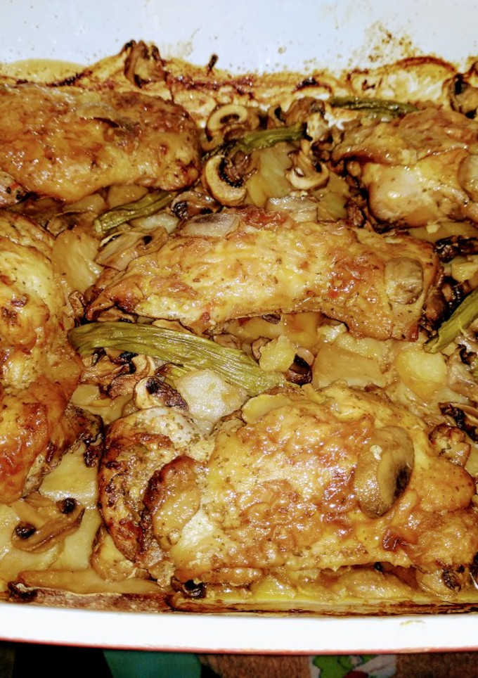 Una foto de Contramuslo de pollo marinado al horno