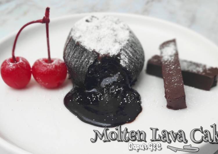 Molten lava cake