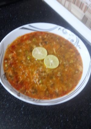 عکسی از دستور سوپ جو با مرغ