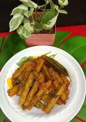 A picture of Sojne Datar Jhal Chorchori Bengali Style.