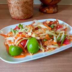 Som tam (ส้มตำ) - Salad pepaya muda রেসিপির প্রধান ছবি
