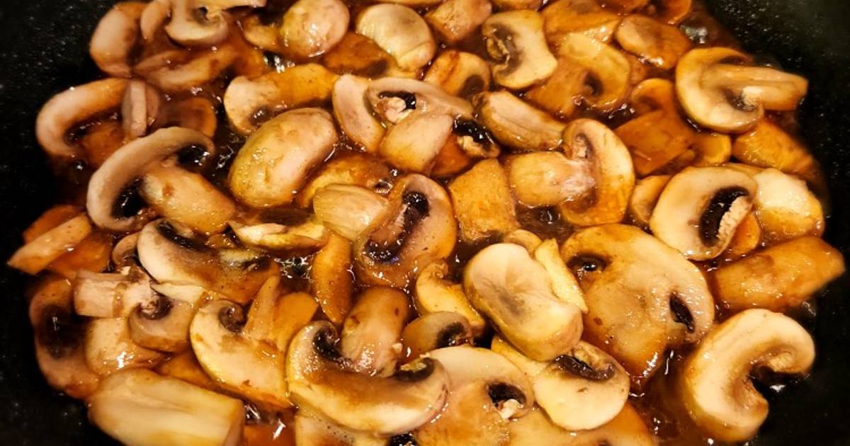 Resep Tumis Jamur Kancing Sauteed Garlic Mushroom Oleh Malika R Cookpad