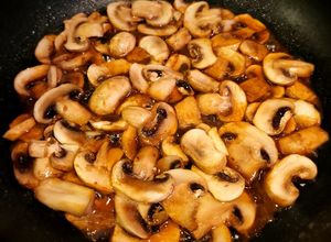 Foto resep Tumis Jamur Kancing (Sauteed Garlic Mushroom)