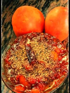বাঙালি টমেটো র চাটনি (bangali tomato r chatni recipe in Bengali) রেসিপির প্রধান ছবি