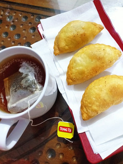 Foto resep Pastel Isi kentang wortel dan Kari Ayam (Pastel Frozen)