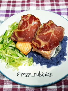 Foto di Trancio di salmone con lonza croccante