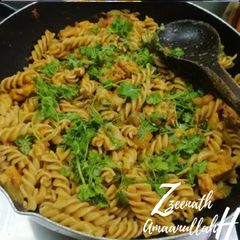 A picture of Whole Wheat Chicken Pasta.