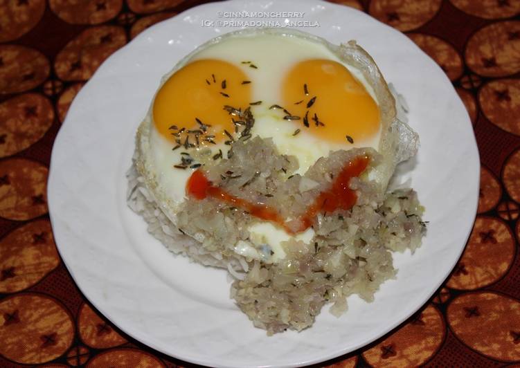 Recipe of Perfect Egg and Onion Mince