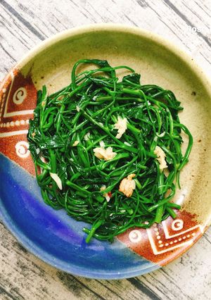 Hình của món Rau Muống Xào Tỏi.