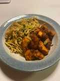 Poulet frit avec nouilles