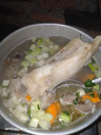 Cara Gampang Membuat Resep Sop tulang sapi yang Lezat Sekali Anti Ribet, Bisa Manjain Lidah