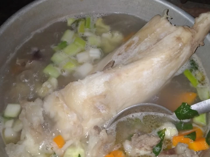 Cara Gampang Membuat Resep Sop tulang sapi yang Lezat Sekali Anti Ribet, Bisa Manjain Lidah