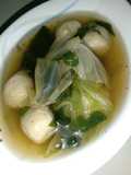 ต้มจืดลูกชิ้นหมู (猪肉丸汤)