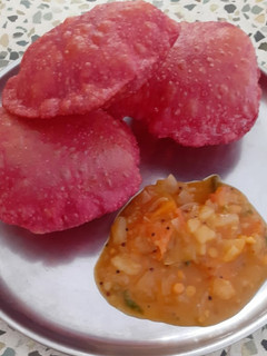 பிங்க் பூரி(Pink puri) செய்முறை முக்கிய புகைப்படம்