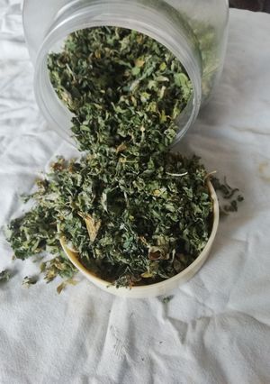 A picture of Dry Sarso Sag.