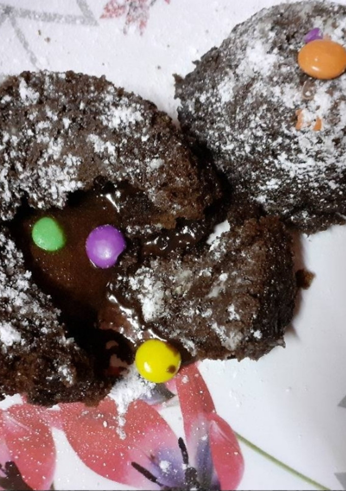 சாக்லேட் லாவா கேக் (Chocolate Lava Cake) செய்முறை முக்கிய புகைப்படம்