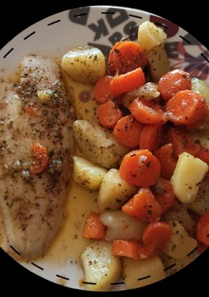 Una foto de Panga al horno con verduras