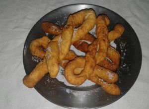 Una foto de Torta Frita Dulce (con forma de torsal)