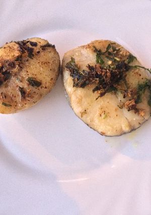Una foto de Pescadilla con ajo y perejil