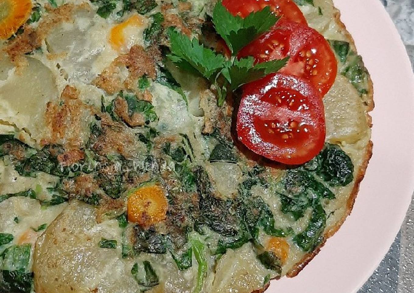 Bagaimana Menyiapkan Omelet Sayur yang Sempurna