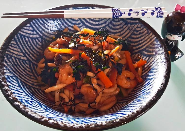Udon con Gamberi e Verdure