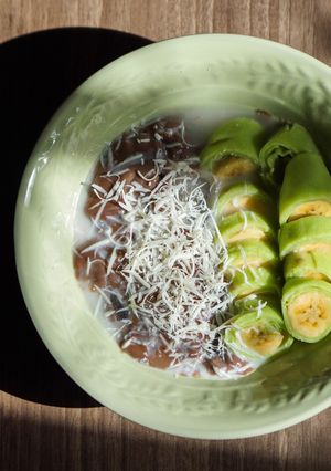 Foto resep Es Pisang Ijo Vla Cokelat Kekinian Tanpa Dikukus, pakai Pisang Raja