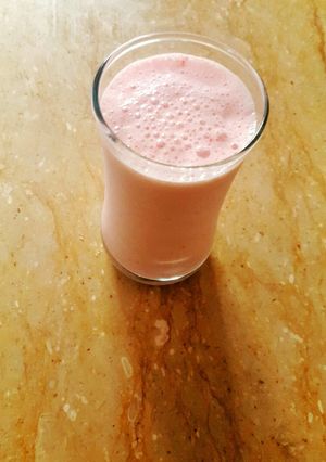 A picture of Strawberry Smoothie 😍🍓🍧.