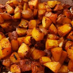 A picture of Oven Roasted Potatoes.